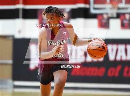Thumbnail 1 in Paloma Valley vs. Redlands East Valley photogallery.