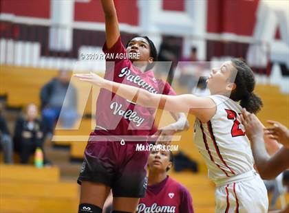 Thumbnail 2 in Paloma Valley vs. Redlands East Valley photogallery.