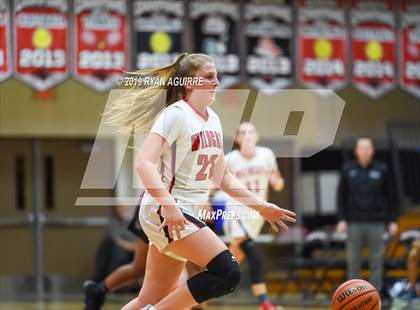 Thumbnail 1 in Paloma Valley vs. Redlands East Valley photogallery.
