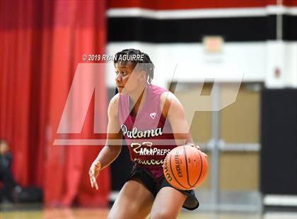 Thumbnail 3 in Paloma Valley vs. Redlands East Valley photogallery.