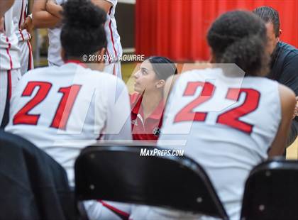 Thumbnail 1 in Paloma Valley vs. Redlands East Valley photogallery.