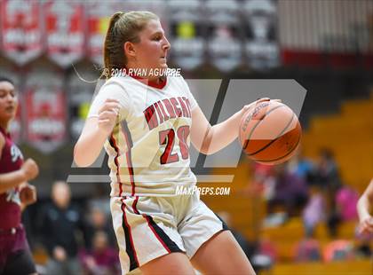 Thumbnail 3 in Paloma Valley vs. Redlands East Valley photogallery.
