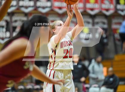 Thumbnail 1 in Paloma Valley vs. Redlands East Valley photogallery.