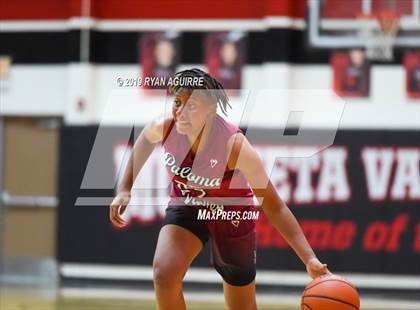 Thumbnail 3 in Paloma Valley vs. Redlands East Valley photogallery.