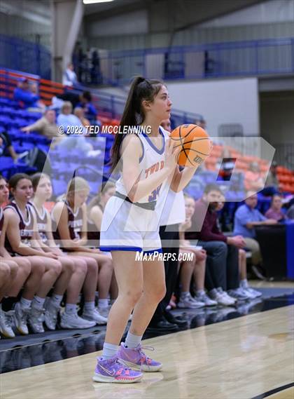 Thumbnail 3 in Two Rivers vs Perryville  photogallery.