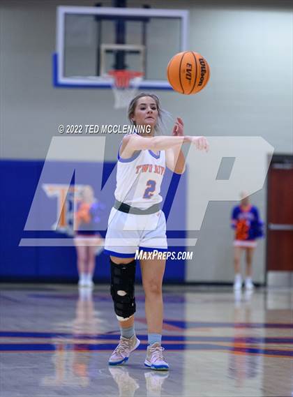 Thumbnail 3 in Two Rivers vs Perryville  photogallery.