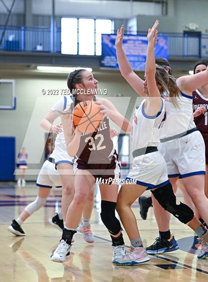 Thumbnail 2 in Two Rivers vs Perryville  photogallery.