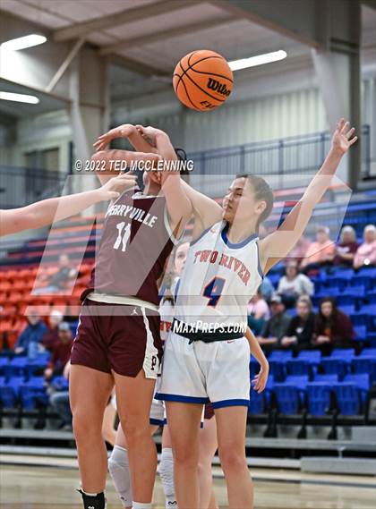 Thumbnail 1 in Two Rivers vs Perryville  photogallery.