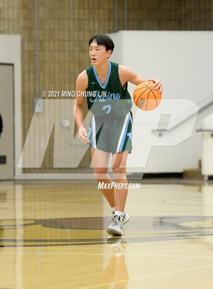Thumbnail 2 in Irvine @ Laguna Hills photogallery.