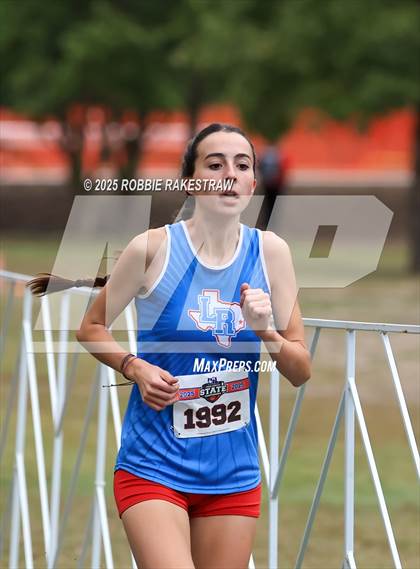 Thumbnail 2 in UIL 4A Girls Cross Country State Final photogallery.