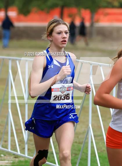 Thumbnail 1 in UIL 4A Girls Cross Country State Final photogallery.