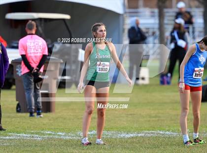 Thumbnail 1 in UIL 4A Girls Cross Country State Final photogallery.