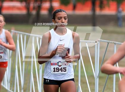 Thumbnail 3 in UIL 4A Girls Cross Country State Final photogallery.