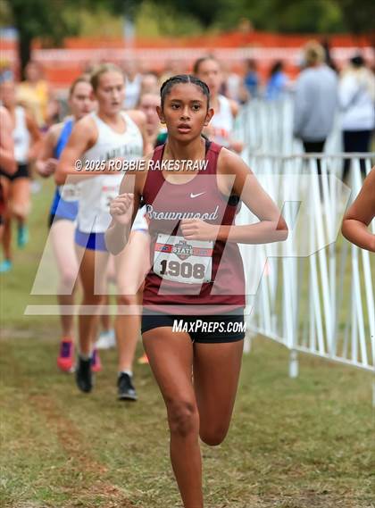 Thumbnail 3 in UIL 4A Girls Cross Country State Final photogallery.