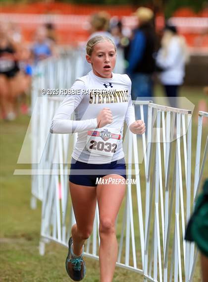 Thumbnail 2 in UIL 4A Girls Cross Country State Final photogallery.