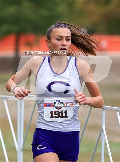 Thumbnail 2 in UIL 4A Girls Cross Country State Final photogallery.