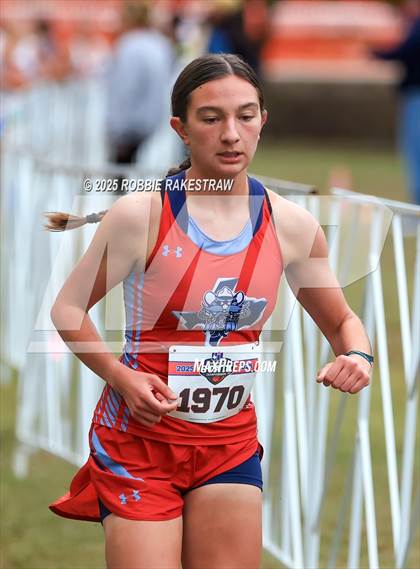 Thumbnail 2 in UIL 4A Girls Cross Country State Final photogallery.