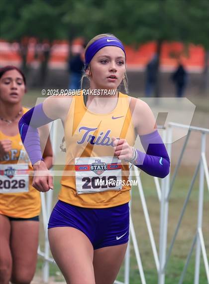 Thumbnail 2 in UIL 4A Girls Cross Country State Final photogallery.