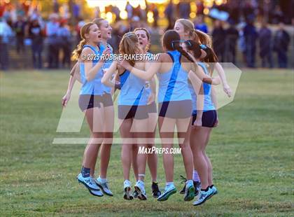 Thumbnail 1 in UIL 4A Girls Cross Country State Final photogallery.