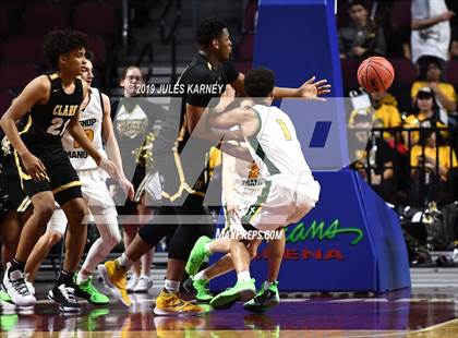 Thumbnail 2 in Clark vs Bishop Manogue (NIAA 4A Semifinal) photogallery.