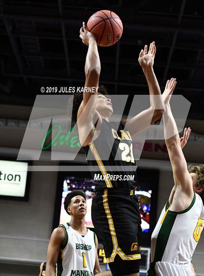 Thumbnail 3 in Clark vs Bishop Manogue (NIAA 4A Semifinal) photogallery.
