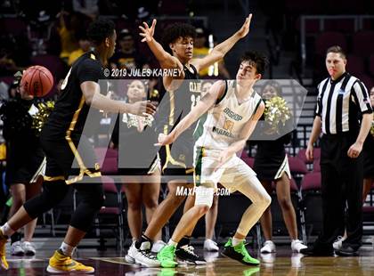 Thumbnail 2 in Clark vs Bishop Manogue (NIAA 4A Semifinal) photogallery.