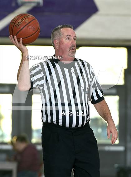 Thumbnail 1 in Las Plumas vs. Colusa (Dennis Burnum Tournament) photogallery.