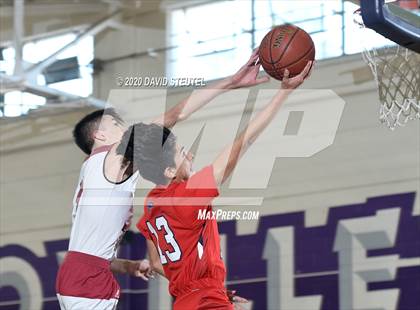 Thumbnail 2 in Las Plumas vs. Colusa (Dennis Burnum Tournament) photogallery.
