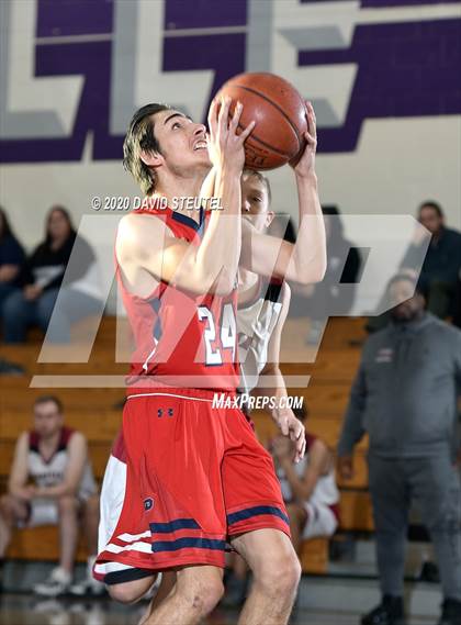 Thumbnail 1 in Las Plumas vs. Colusa (Dennis Burnum Tournament) photogallery.