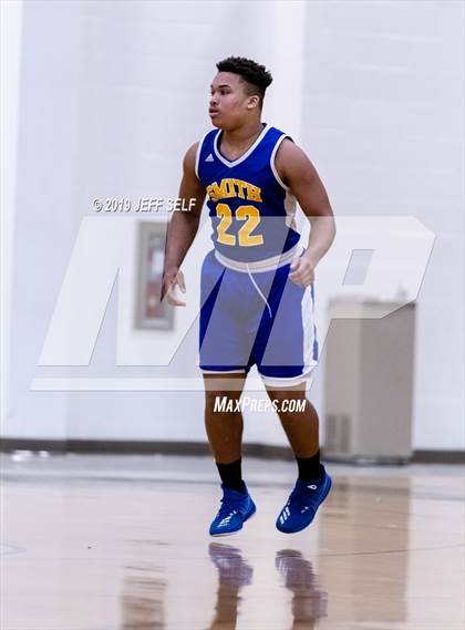 Thumbnail 1 in Oscar Smith @ Hickory photogallery.