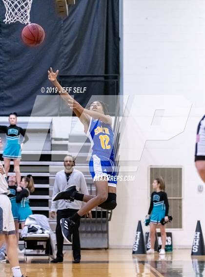 Thumbnail 1 in Oscar Smith @ Hickory photogallery.
