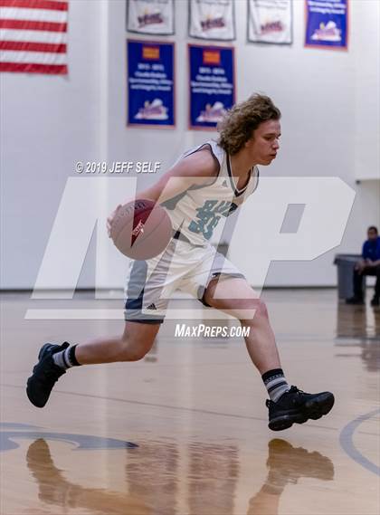 Thumbnail 3 in Oscar Smith @ Hickory photogallery.