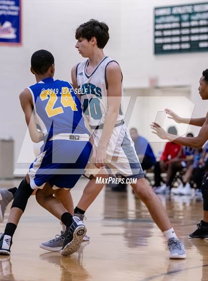 Thumbnail 1 in Oscar Smith @ Hickory photogallery.