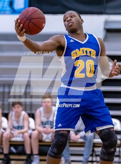 Thumbnail 1 in Oscar Smith @ Hickory photogallery.
