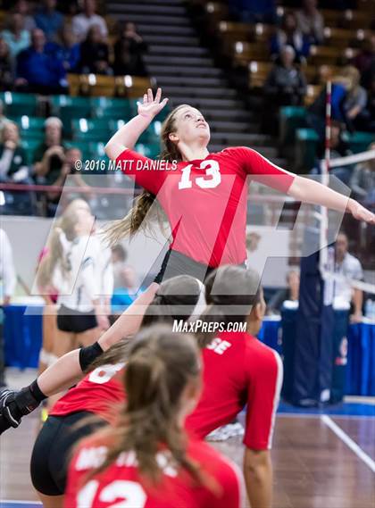 Thumbnail 2 in Montrose vs. Thomas Jefferson (CHSAA 4A Playoff) photogallery.