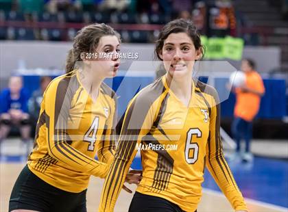 Thumbnail 1 in Montrose vs. Thomas Jefferson (CHSAA 4A Playoff) photogallery.