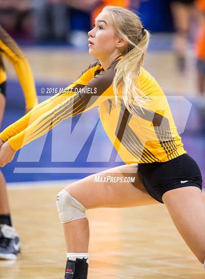 Thumbnail 3 in Montrose vs. Thomas Jefferson (CHSAA 4A Playoff) photogallery.