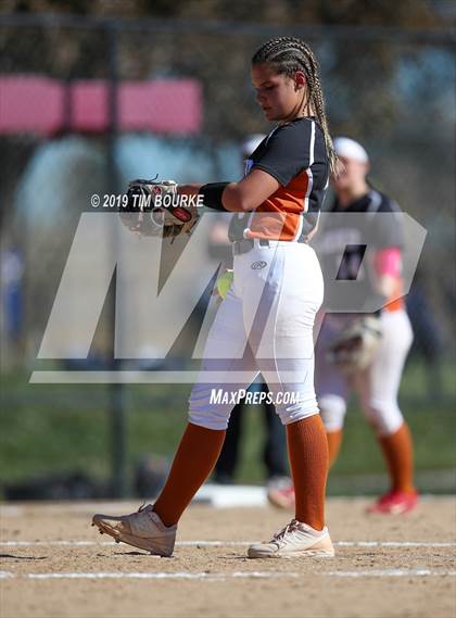 Thumbnail 1 in Mead vs. D'Evelyn (CHSAA 4A Round 1 Playoff) photogallery.