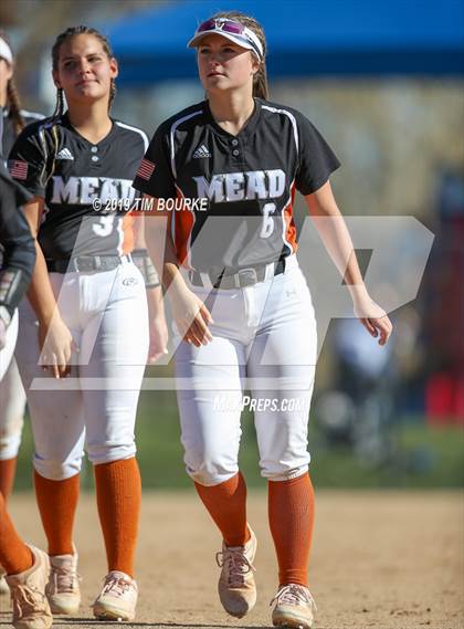 Thumbnail 1 in Mead vs. D'Evelyn (CHSAA 4A Round 1 Playoff) photogallery.