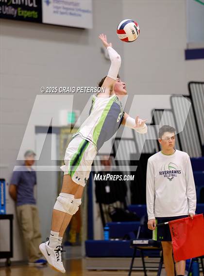 Thumbnail 3 in Mountain Crest @ Ridgeline photogallery.