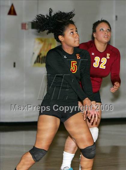 Thumbnail 1 in Davis @ Edison (CIF SJS D1 Playoffs) photogallery.