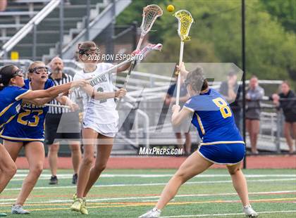 Thumbnail 3 in Westhampton Beach vs Comsewoque photogallery.
