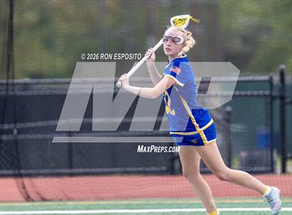 Thumbnail 1 in Westhampton Beach vs Comsewoque photogallery.