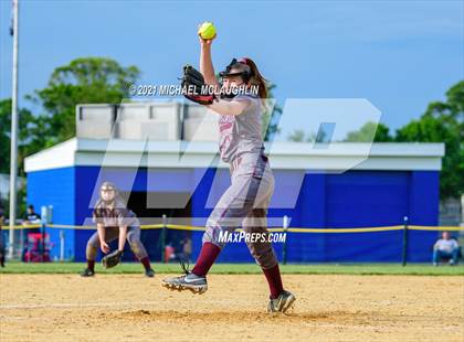 Thumbnail 1 in Garden City vs Calhoun (Sect VIII Class A Round 2) photogallery.