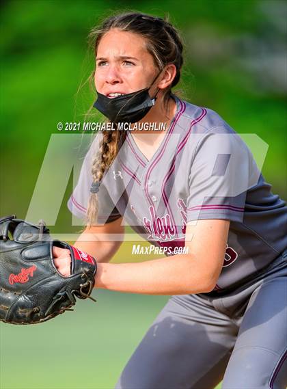 Thumbnail 2 in Garden City vs Calhoun (Sect VIII Class A Round 2) photogallery.