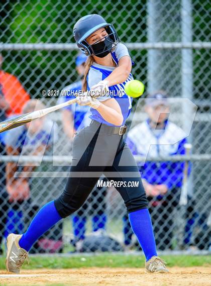 Thumbnail 1 in Garden City vs Calhoun (Sect VIII Class A Round 2) photogallery.