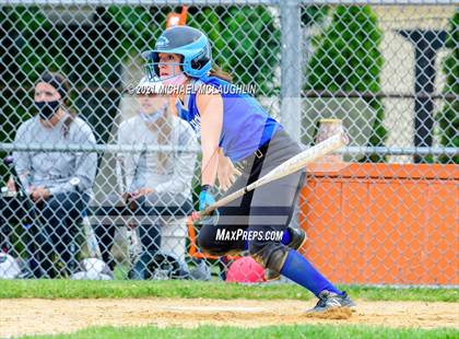 Thumbnail 2 in Garden City vs Calhoun (Sect VIII Class A Round 2) photogallery.