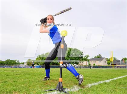 Thumbnail 2 in Garden City vs Calhoun (Sect VIII Class A Round 2) photogallery.