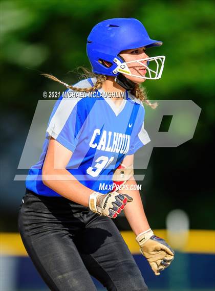 Thumbnail 3 in Garden City vs Calhoun (Sect VIII Class A Round 2) photogallery.