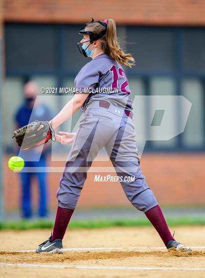 Thumbnail 2 in Garden City vs Calhoun (Sect VIII Class A Round 2) photogallery.